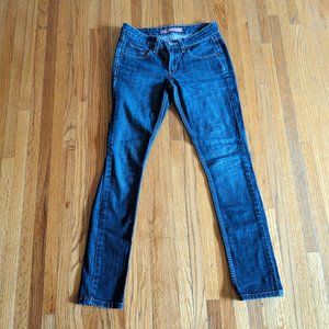 Levi's  518 skinny jeans